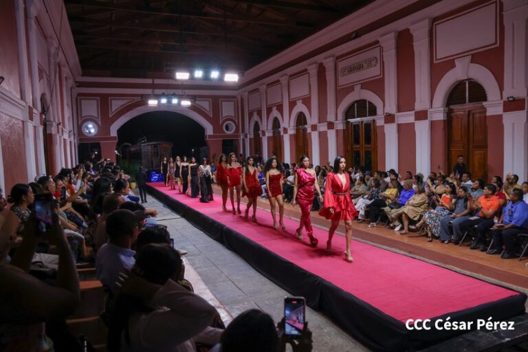 Quinta Edición de la Pasarela Granada organizada por Nicaragua Diseña
