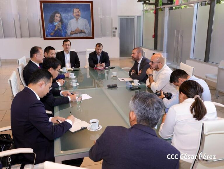 Rosario, destaca encuentro con comunicadores de la Agencia de Noticias Xinhua