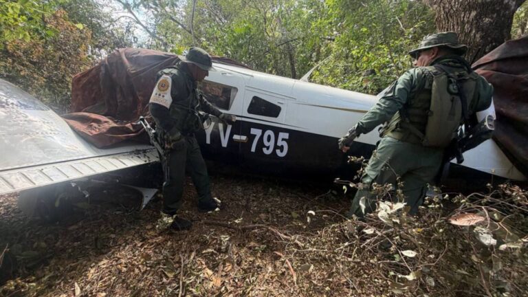 Venezuela destruye dos aeronaves vinculadas al narcotráfico