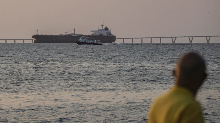 Zarpa de Venezuela un buque Chevron con petróleo a EEUU