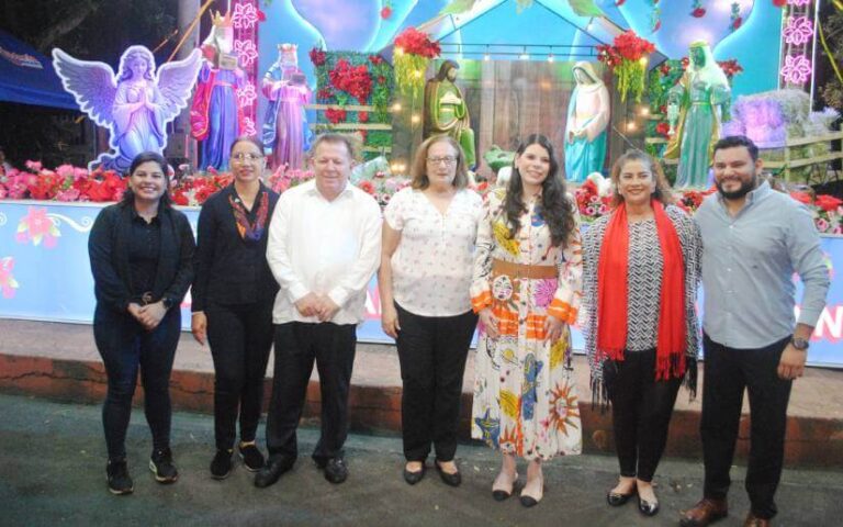 Inauguran nacimientos al Niño Jesús en Nicaragua