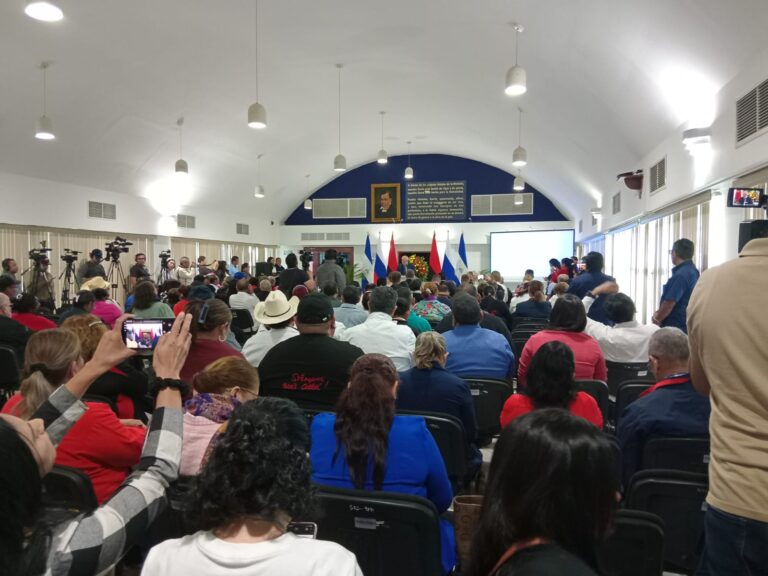 Asamblea Nacional conmemora el 82 aniversario del Levantamiento del bloqueo de Leningrado