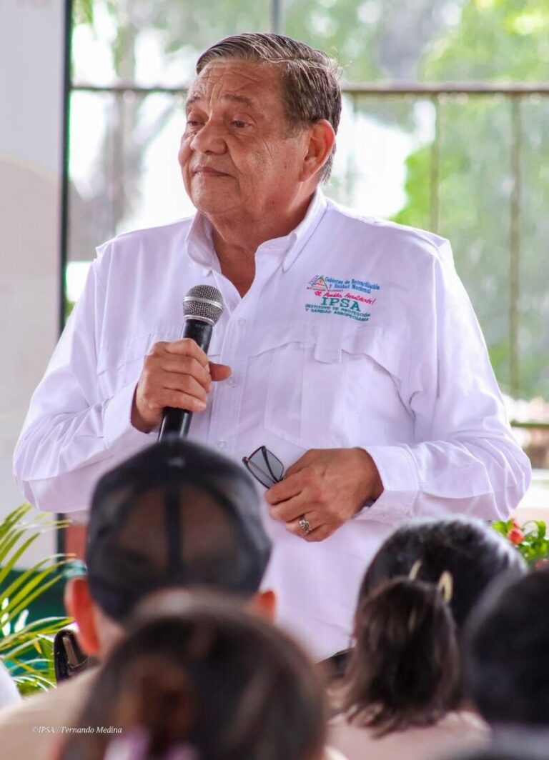 Productores ganaderos de Bocana de Paiwas y Siuna reciben capacitación en sanidad y fitosanidad