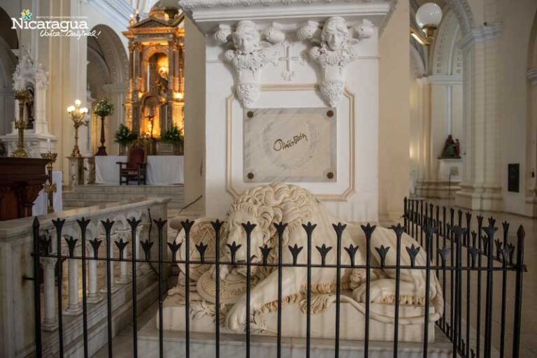 León prepara réplica del cortejo fúnebre de Rubén Darío