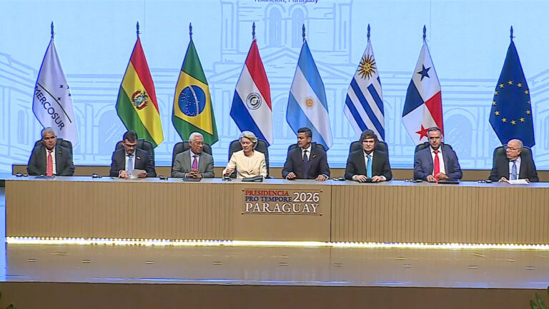 Después de dos décadas Mercosur y la UE firman el tratado comercial