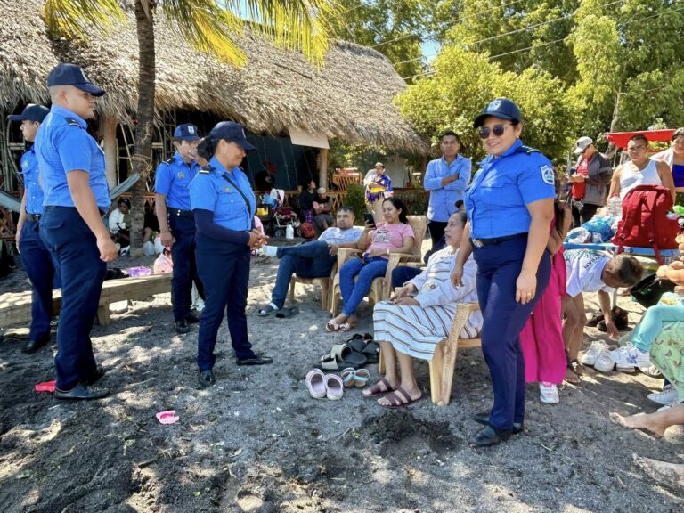 Policía Nacional garantiza seguridad en Granada durante celebración de Año Nuevo