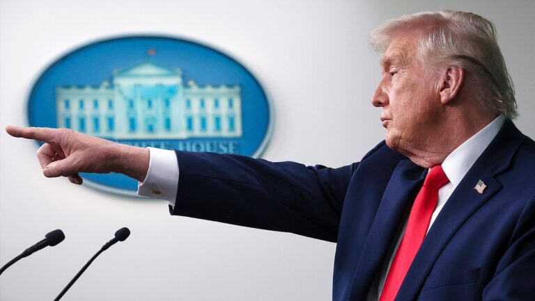 Trump amenaza a Irán y advierte que el tiempo se le acaba