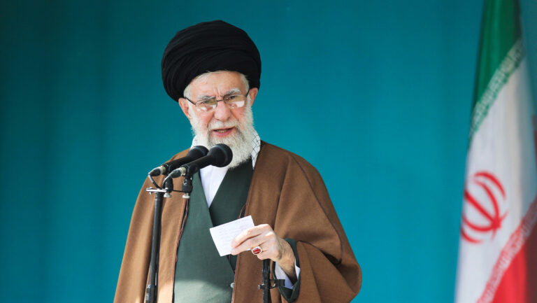 Trump es considerado culpable de las muertes y daños en Irán