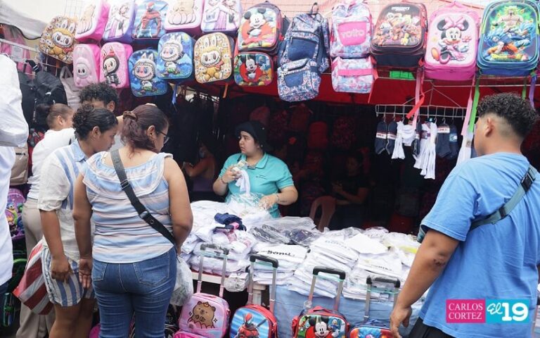 Gran dinamismo en la venta de artículos escolares