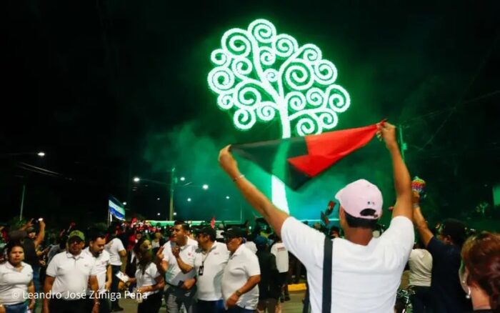 Árbol de la Vida en homenaje a los Héroes y Mártires de la Gesta de Los Sabogales