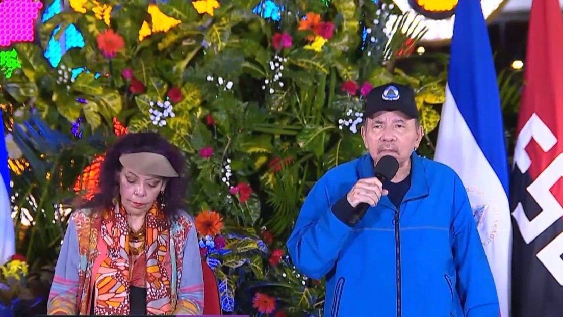Ortega llama a luchar por la paz, "aunque insistan con la guerra y el armamento atómico"