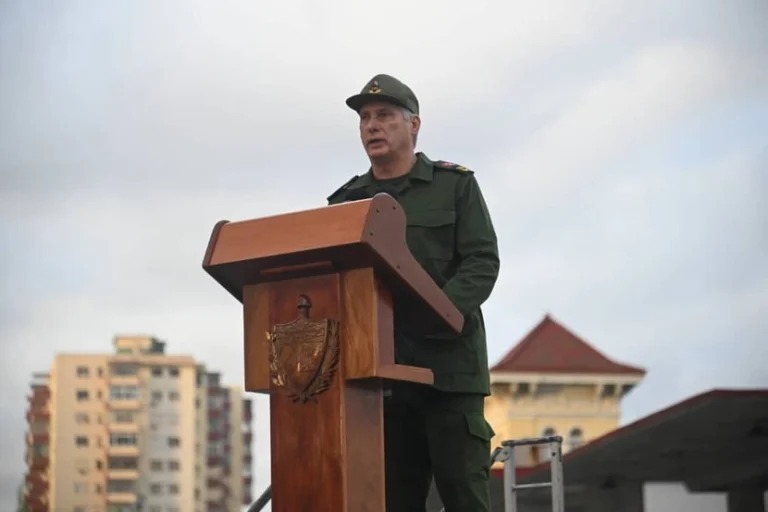 Cuba no agrede ni amenaza, pero se defenderá con firmeza y determinación