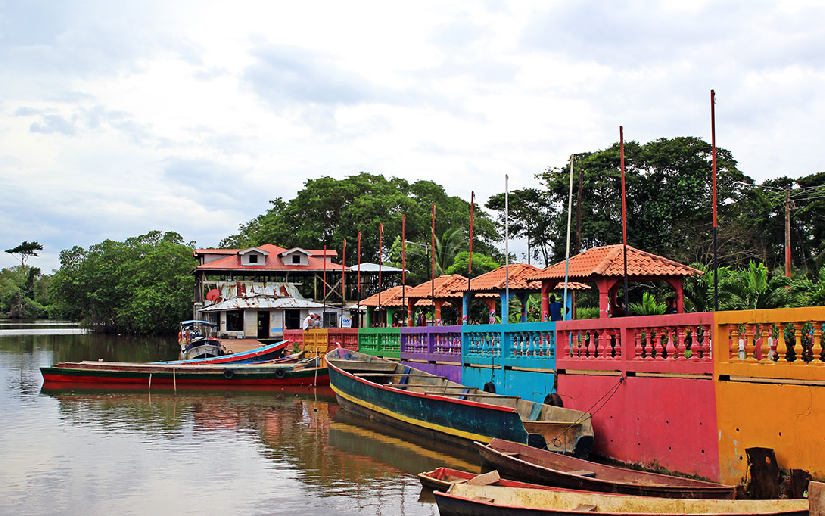 Medidas de seguridad a embarcaciones que navegan la ruta río Kukra Hill