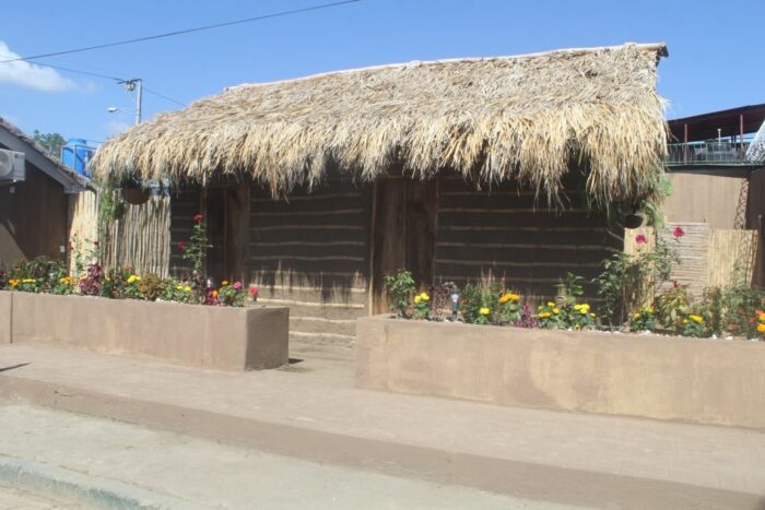 Entregan réplica de la Casa Natal de Sandino en Niquinohomo