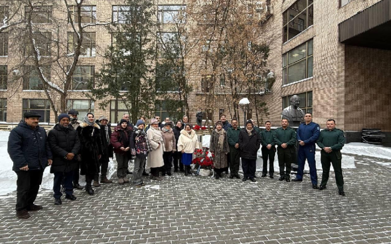 Homenaje a nuestro Infinito Darío en Moscú