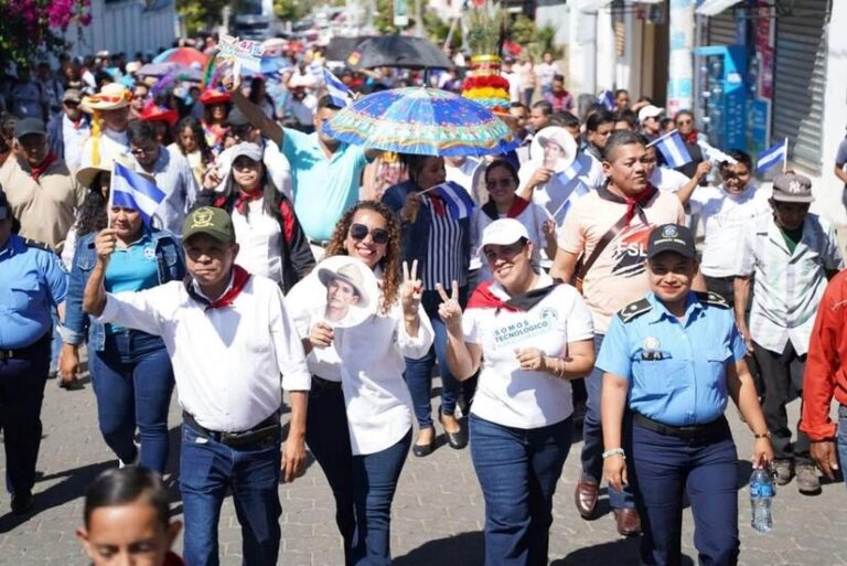 Homenaje al Coronel Santos López