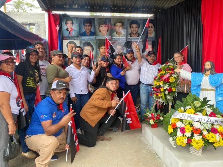 Honran a los Héroes de San José de las Mulas