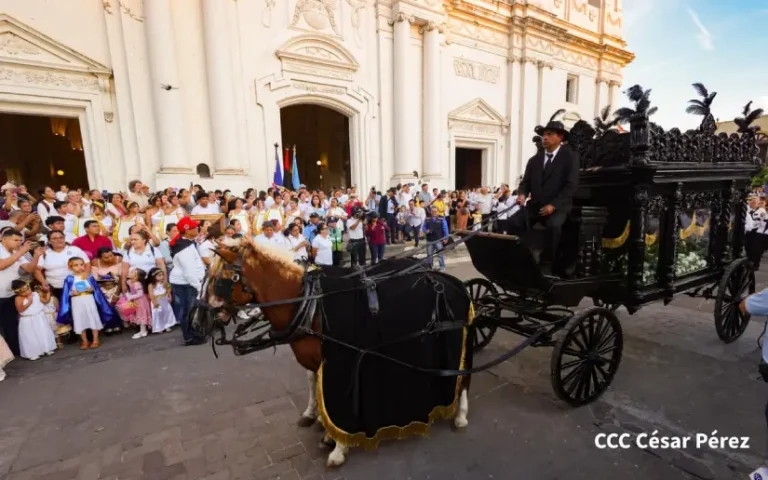 León honra a Darío con la Réplica de su Cortejo Fúnebre 