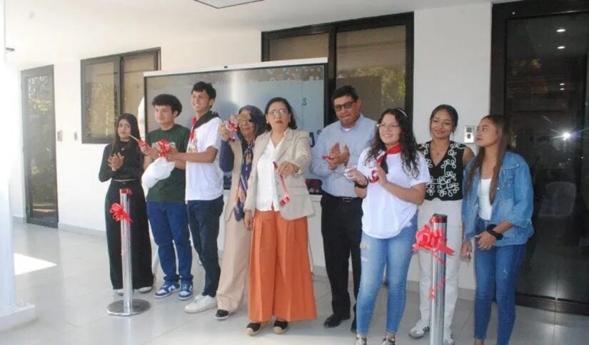 Inauguran Aula Tecnológica en Universidad Héroes de San José de las Mulas