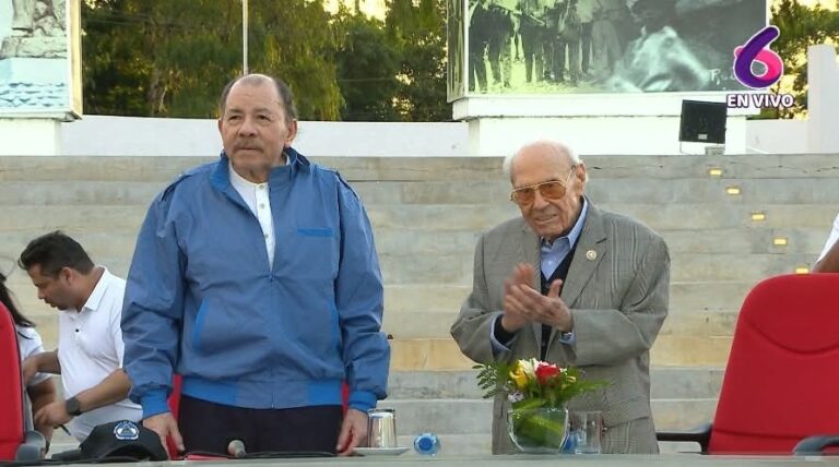 Jaime Morales Carazo agradece por imposición de la medalla de Reconciliación y Paz Cardenal Miguel Obando Bravo