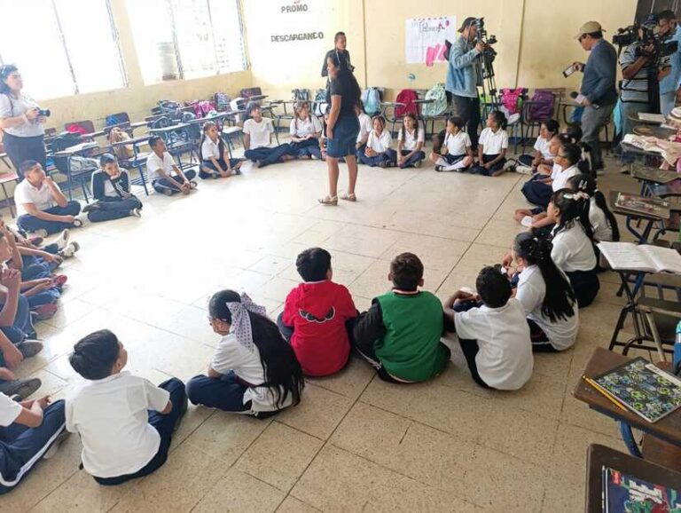 Mined fortalece habilidades para la vida entre los estudiantes