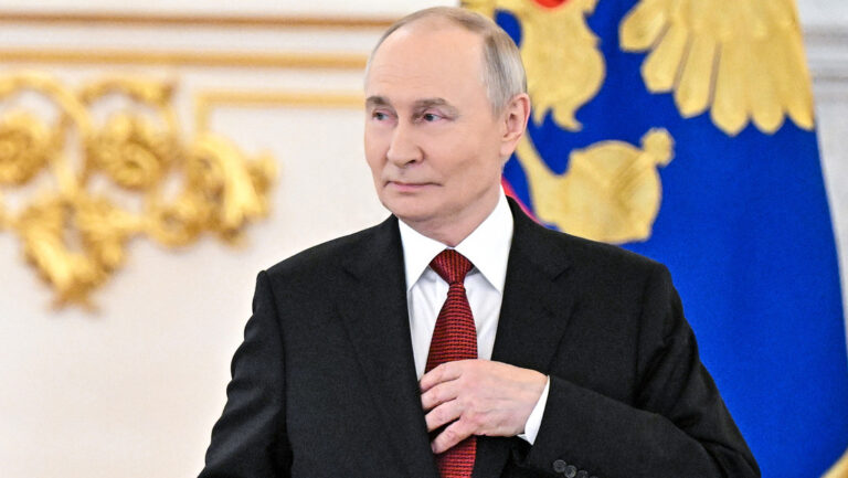 Putin “No saben qué hacer para arruinar el proceso de paz"