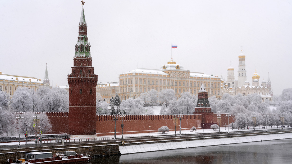 Putin se reúne con canciller de Cuba, Bruno Rodríguez