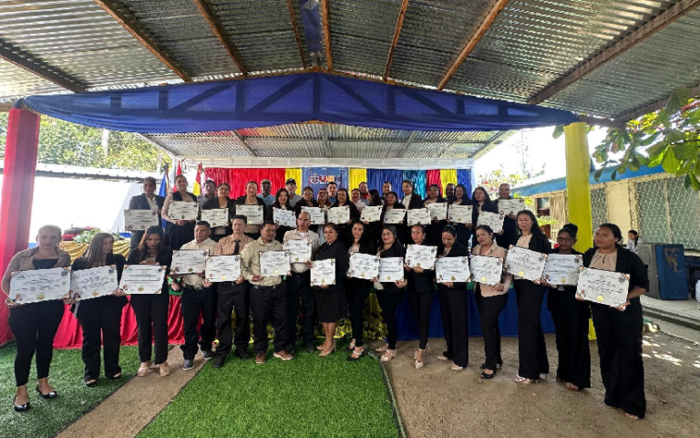 Técnicos Superiores en Educación Primaria a través de UNICAM