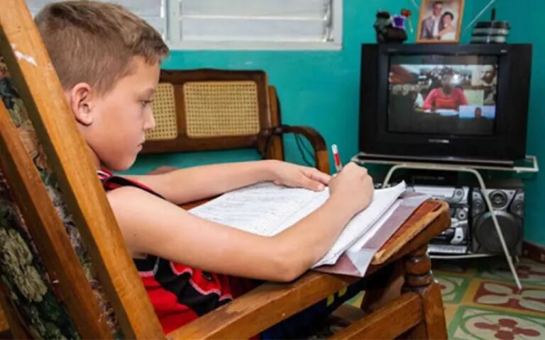 Teleclases fortalecerán aprendizaje de estudiantes con discapacidad