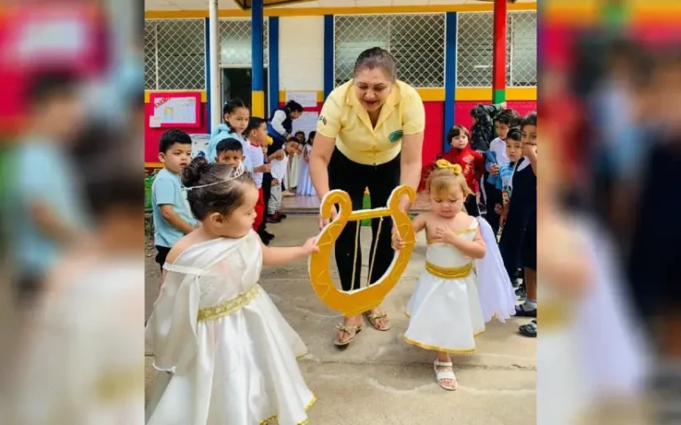 Vive Darío en los niños de Nicaragua