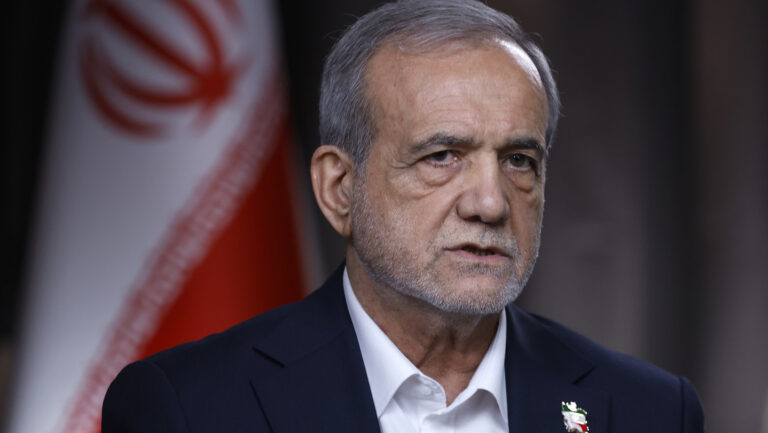 Irán no tolera el lenguaje de la fuerza