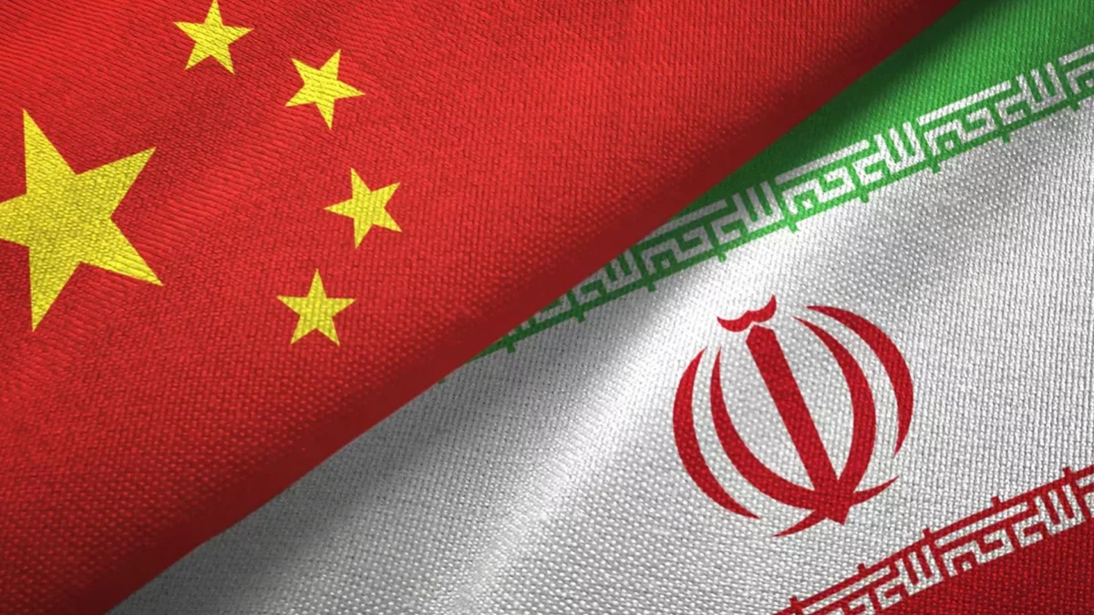 Banderas de China e Irán
