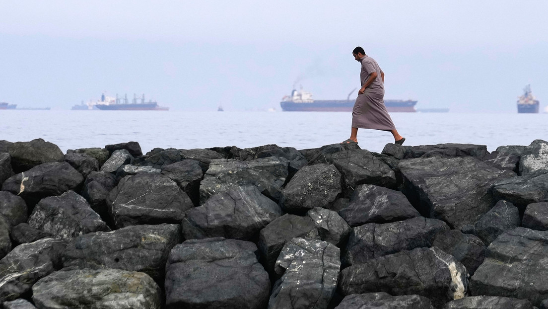 El estrecho de Ormuz solo está cerrado para los buques de países enemigos