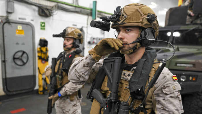 España descarta participación en operación militar en el estrecho de Ormuz