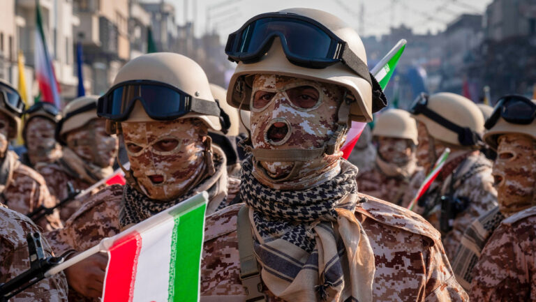 Irán asegura que destruyó las bases militares de EEUU en Oriente Medio