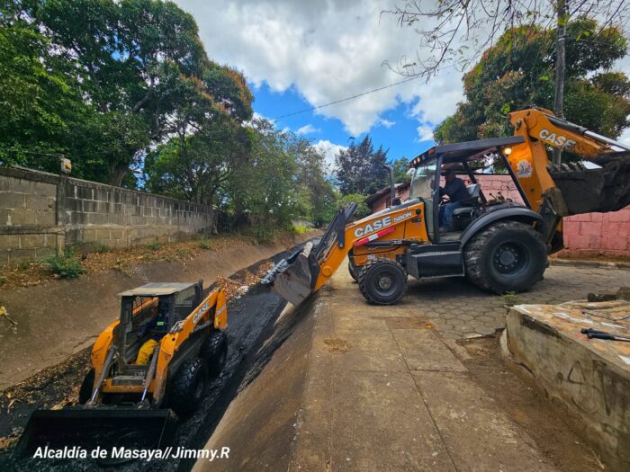 Jornada de limpieza de cauce en Masaya