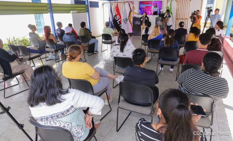 Inicia Curso de Lenguaje de Señas