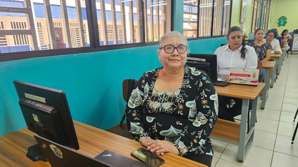 MINED e INATEC inician Curso “Comunicación en Medios Digitales”