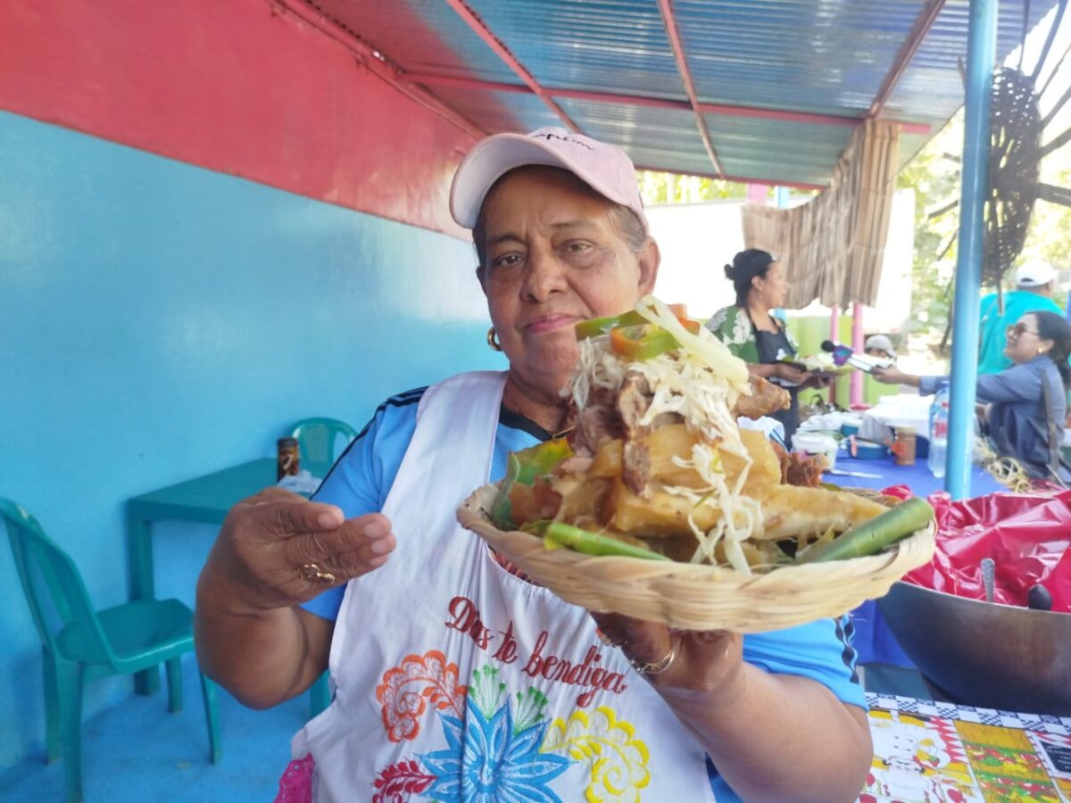Managua celebra el Festival Departamental del Baho y Cacao