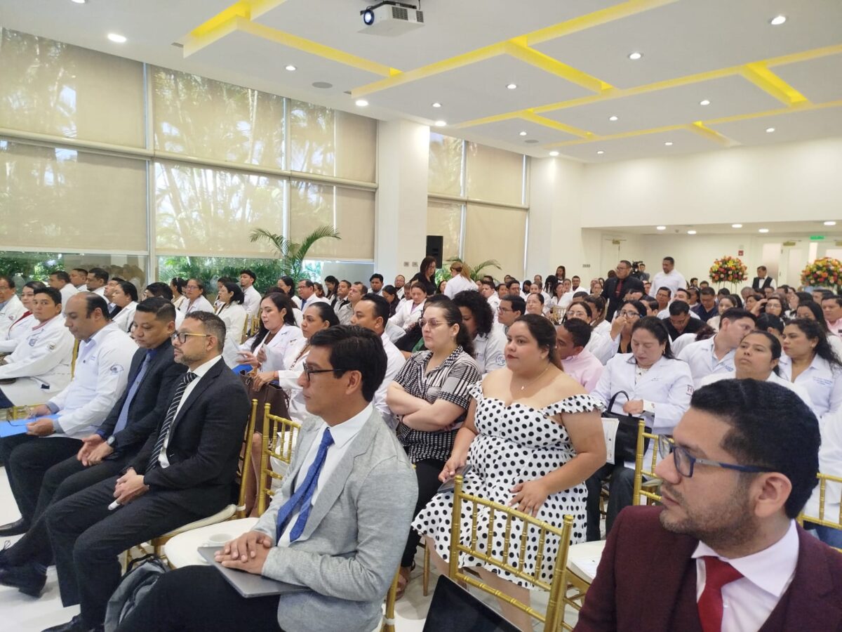 Nicaragua fortalece atención en Medicina Crítica en Obstetricia