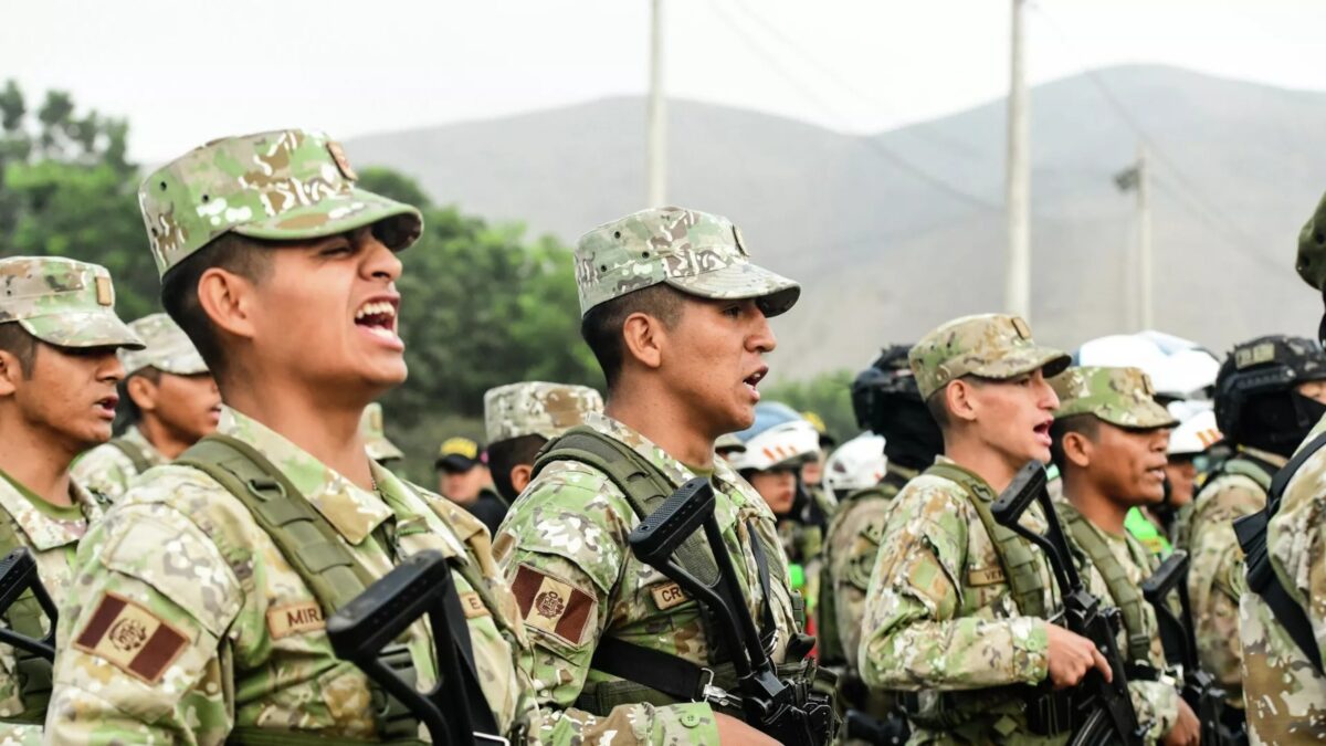 Perú despliega al FIT para reducir crímenes en los distritos