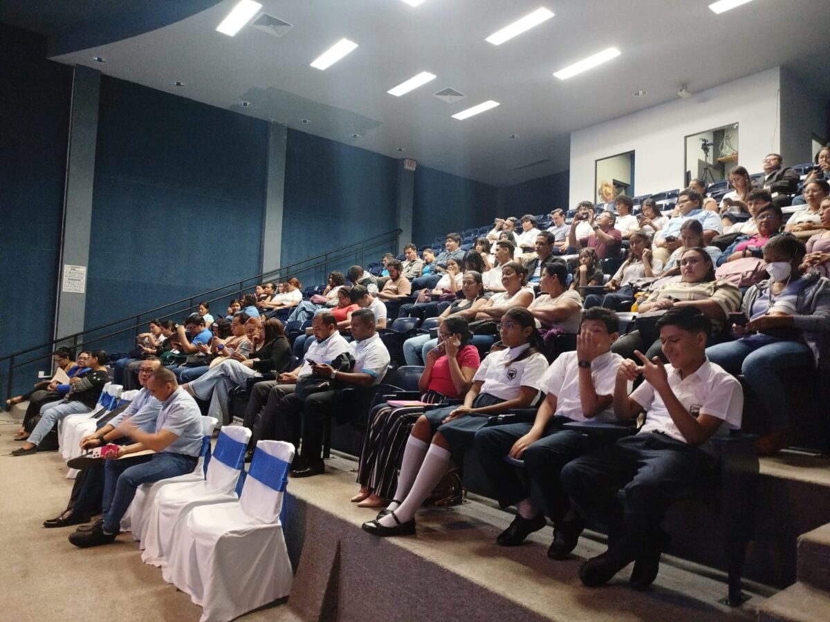 Presentan Cartillas para el uso y manejo ético de la IA