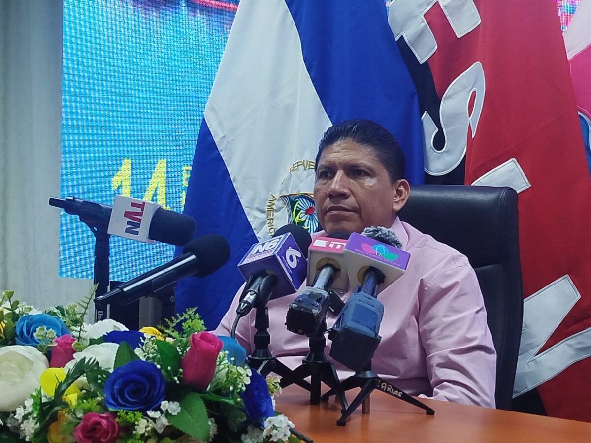 Puertos de Nicaragua atienden 14 buques con 132 mil TM de carga