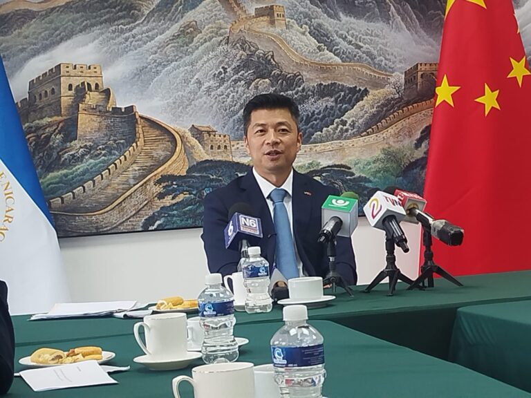 Qu Yuyui: “Sólo hay una China en el mundo”