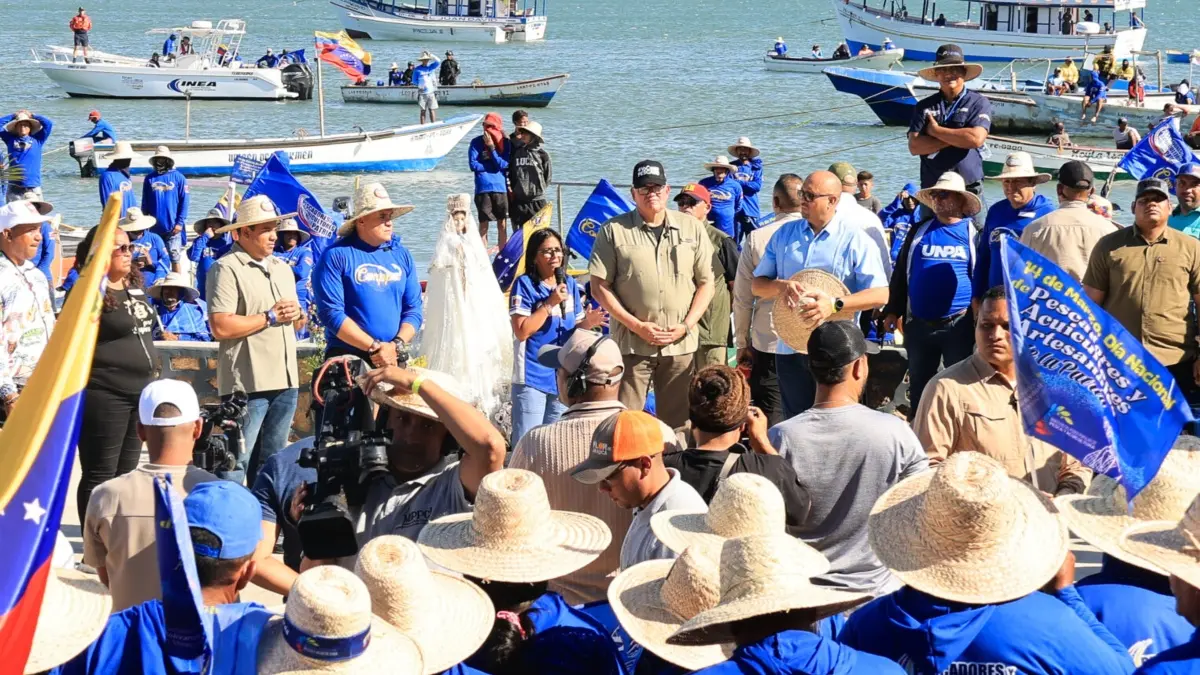 Delcy Rodríguez asegura que Venezuela está de pie