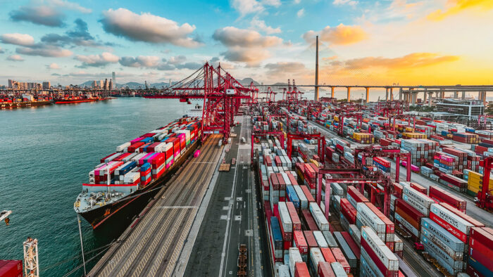 Beijing HyperStrong proyecta récord de envíos de baterías en 2026