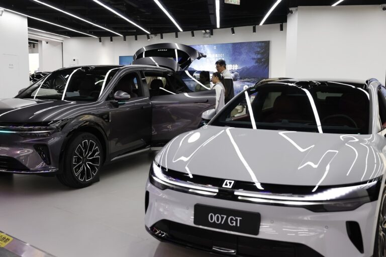 Incrementan las exportaciones de vehículos eléctricos en China