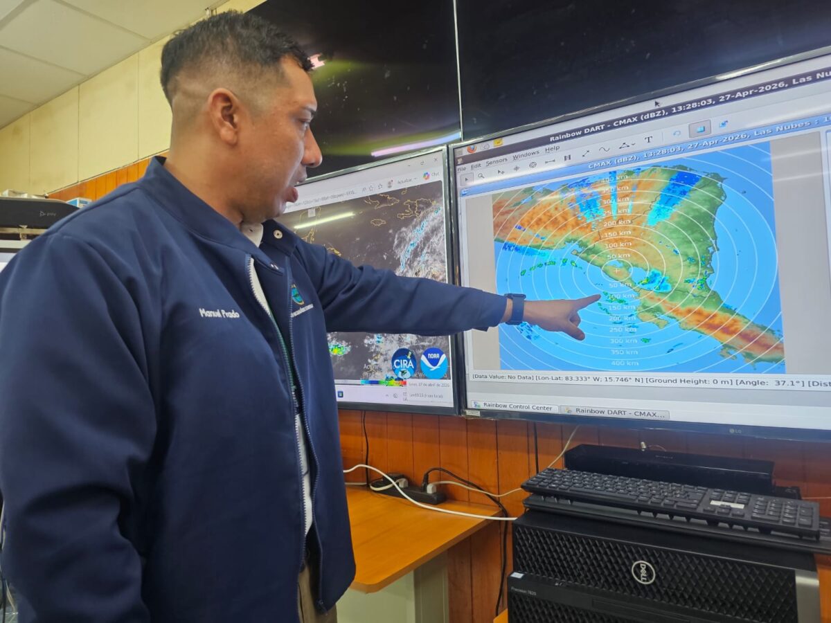 Los días calurosos continúan, pero podría llover