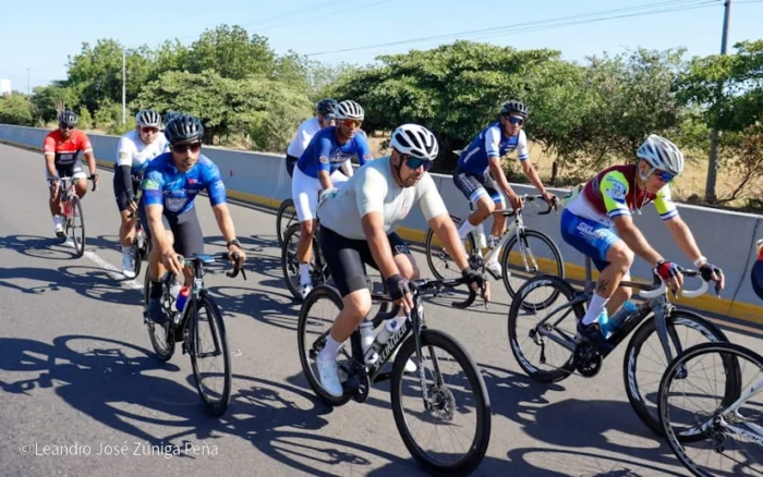 Mateare reúne a 90 ciclistas en la Clásica de Ruta 2026