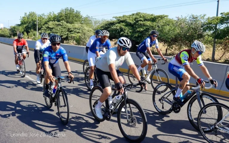 Mateare reúne a 90 ciclistas en la Clásica de Ruta 2026